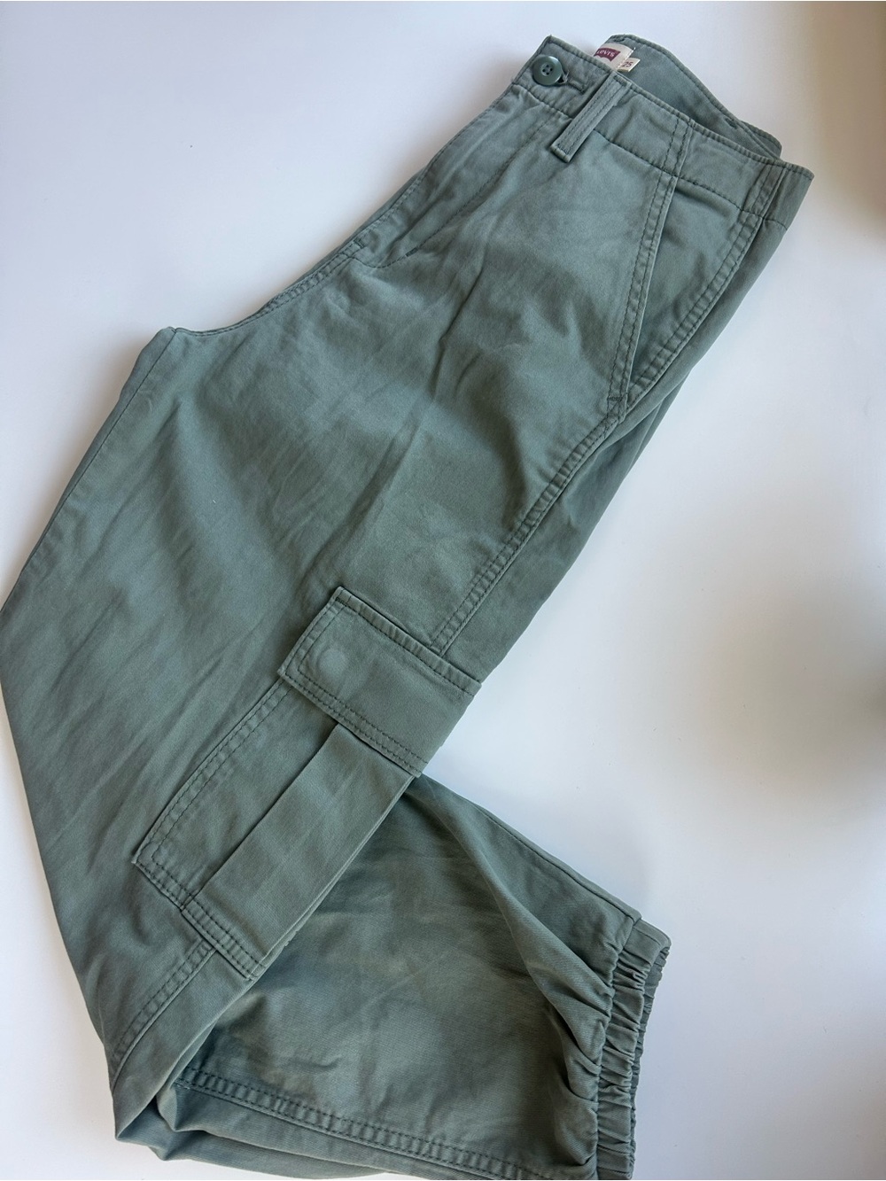 Levi's Women's Cargo Pants in Sage Green